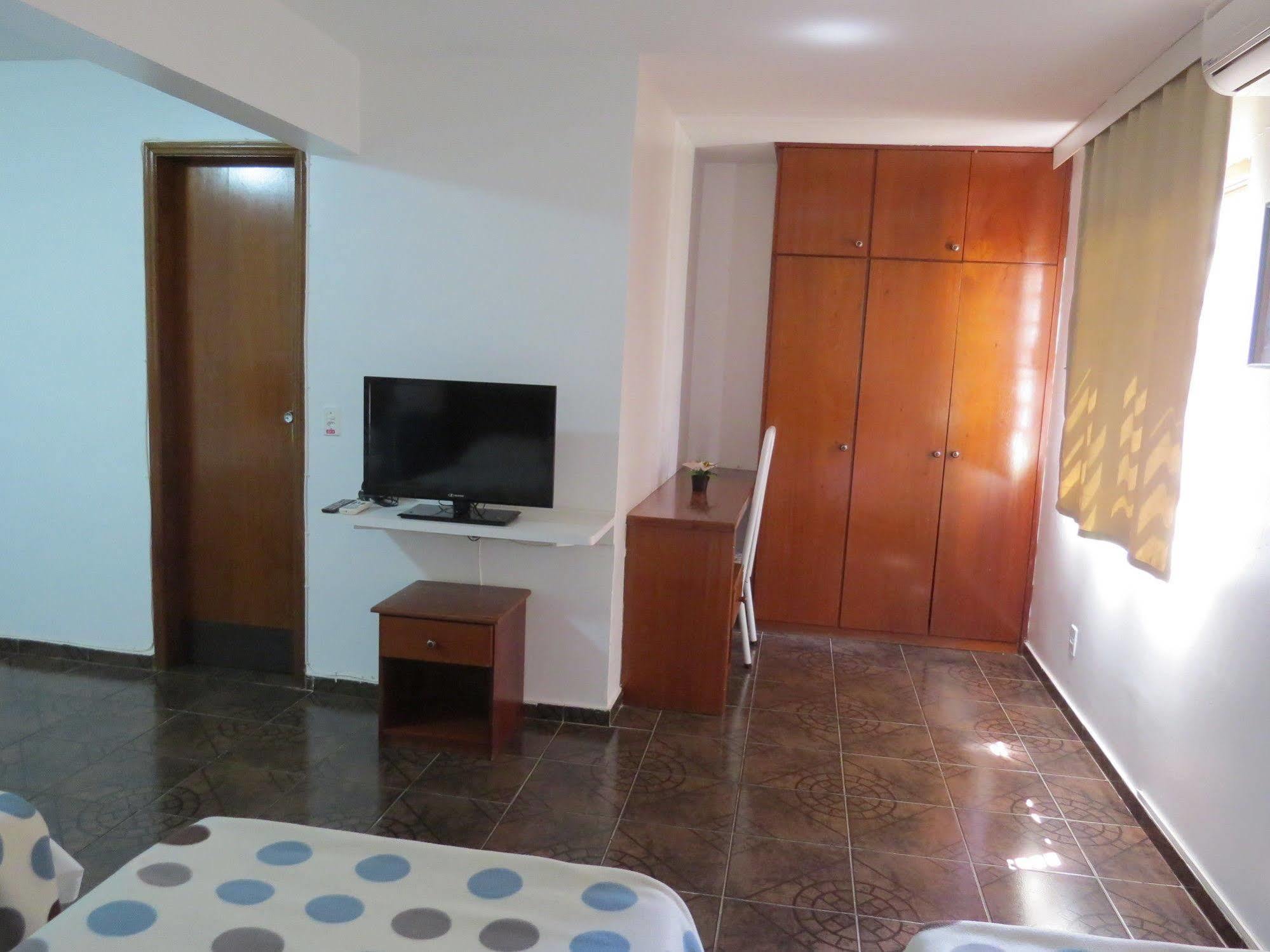 Ht Suites Mobiliadas Brasília Exteriör bild